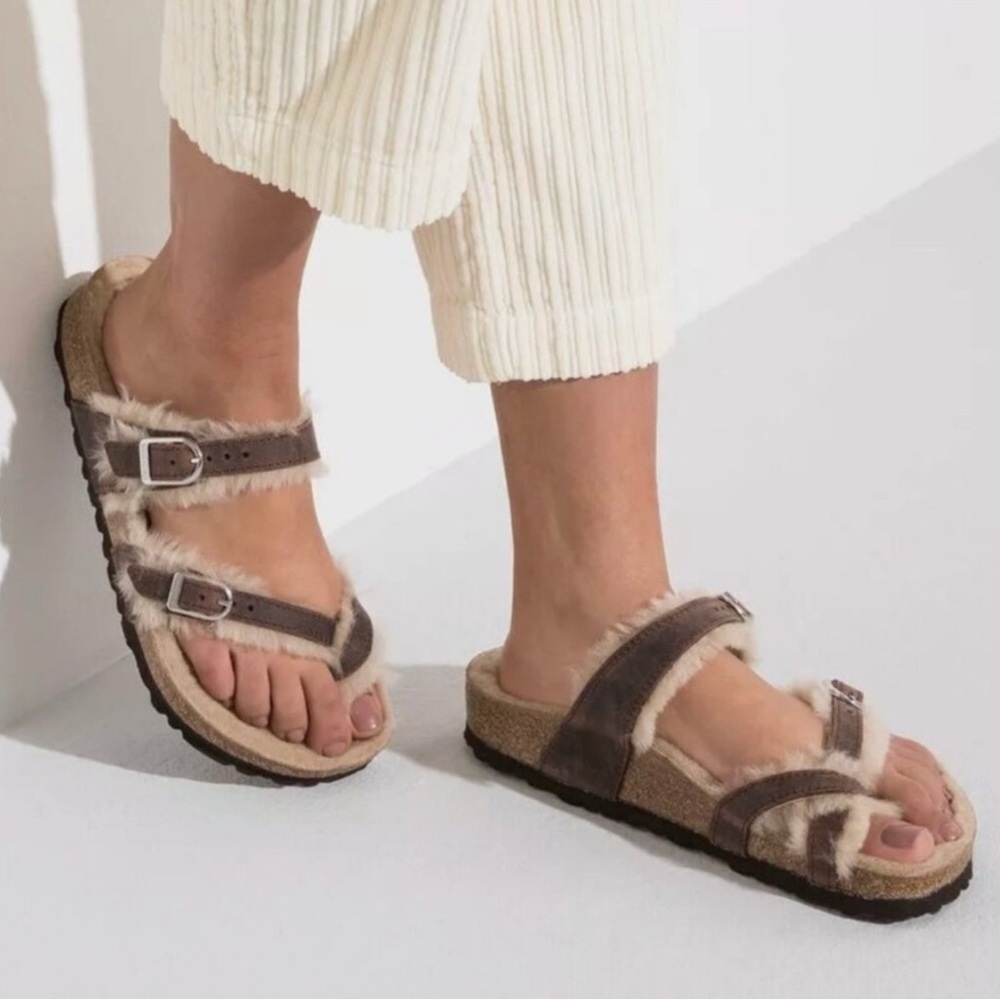 Birkenstock Mayari Oiled Leather Shearling Sandals Women’s Size EU 39 US 8/8.5